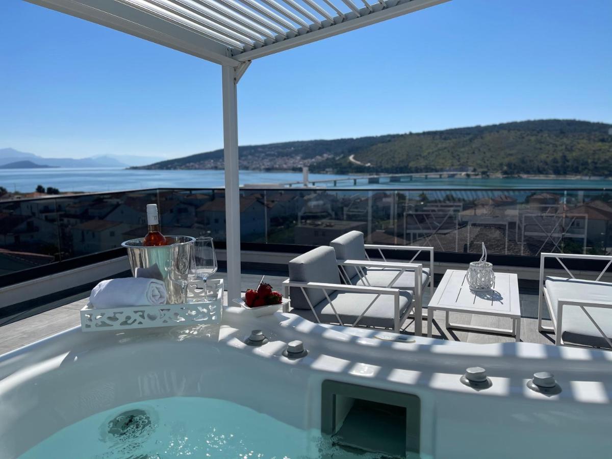 Sky Garden Trogir Apartamento Exterior foto