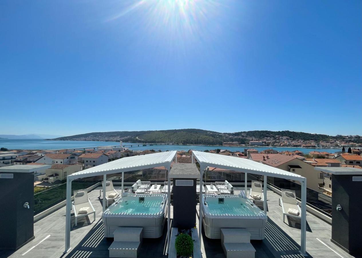 Sky Garden Trogir Apartamento Exterior foto