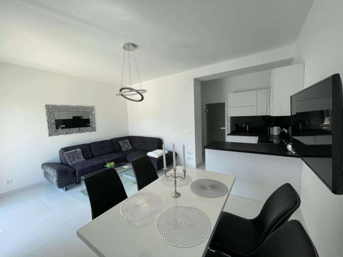 Sky Garden Trogir Apartamento Exterior foto