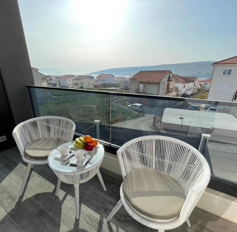 Sky Garden Trogir Apartamento Exterior foto
