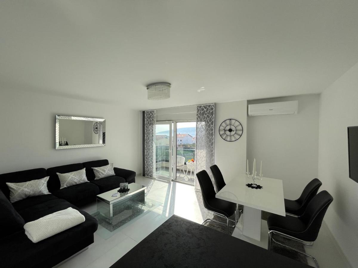 Sky Garden Trogir Apartamento Exterior foto