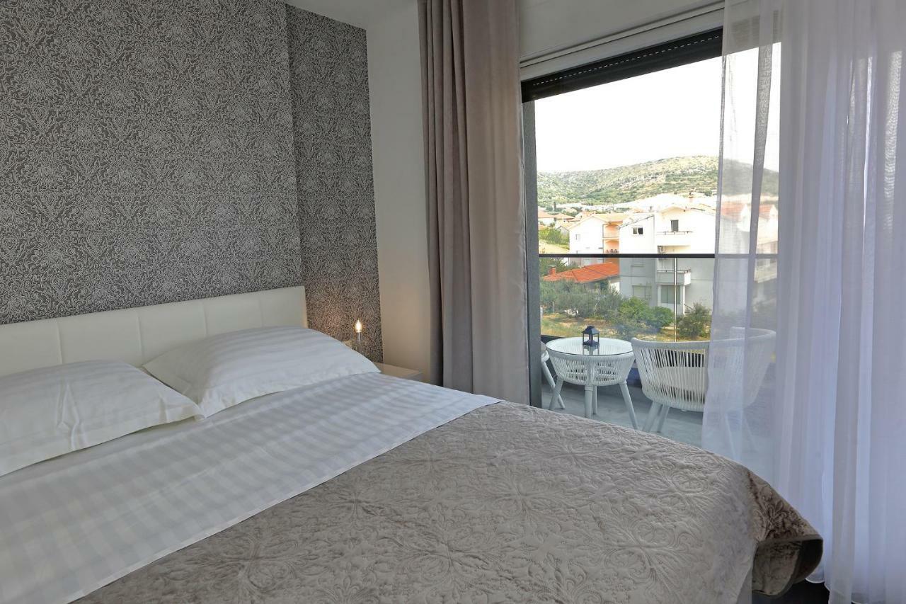 Sky Garden Trogir Apartamento Exterior foto