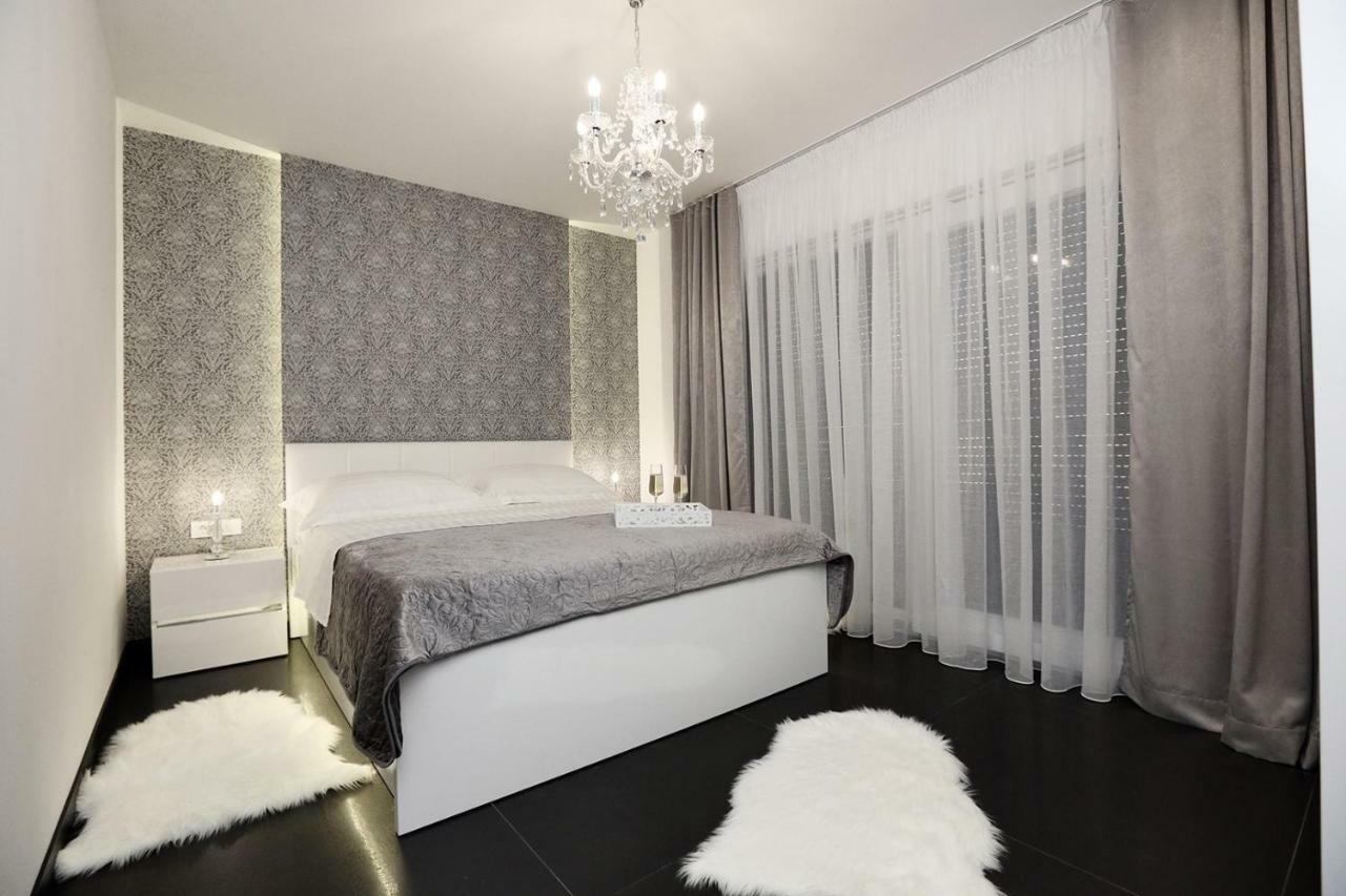 Sky Garden Trogir Apartamento Exterior foto