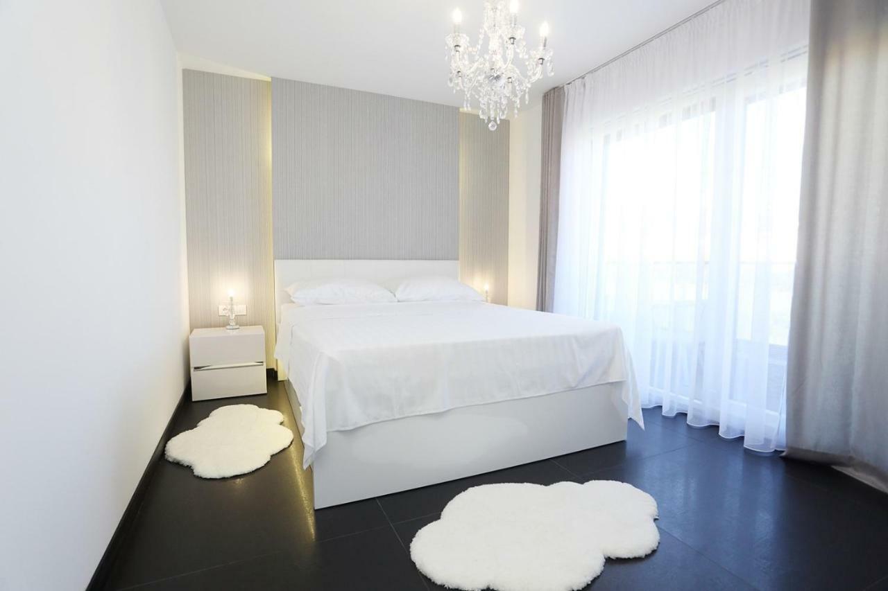 Sky Garden Trogir Apartamento Exterior foto